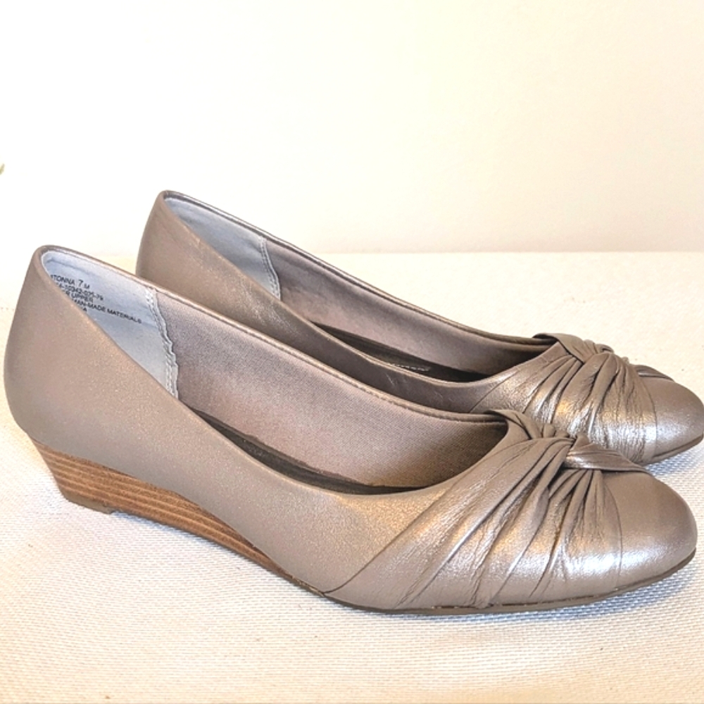 🆕(NIB)Andrew Geller Watonna Wedges - Picture 5 of 11